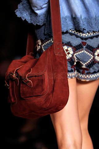 Bolsos verano moda 2012 anna sui detail